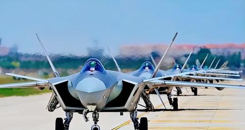 屿科配资 卖给还是赠送？武器短缺让俄回购S-400导弹 中国还能提供苏-35